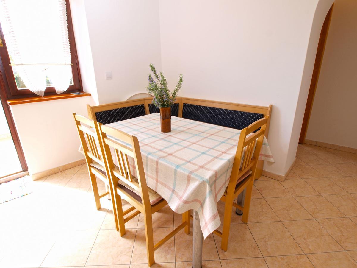 Apartments Ivan 1031 Fažana Extérieur photo