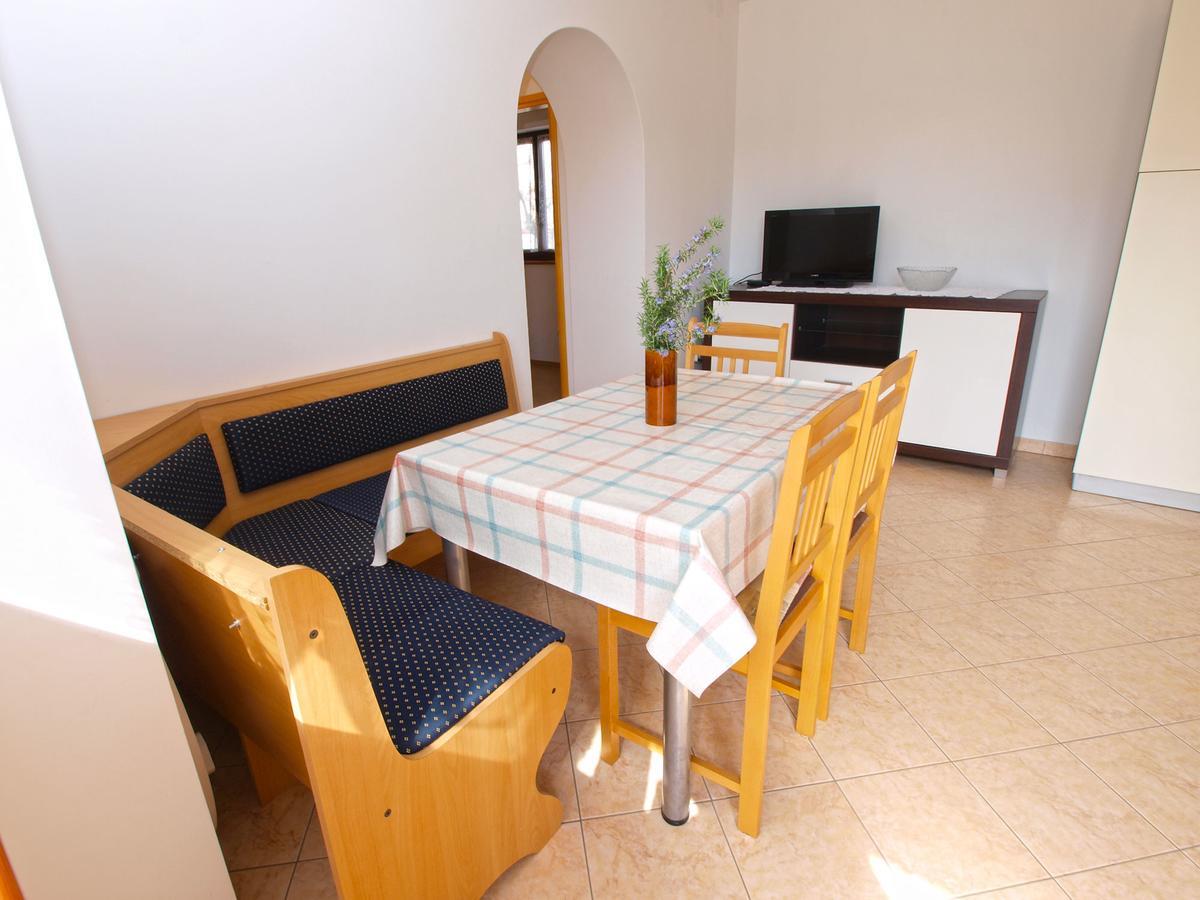 Apartments Ivan 1031 Fažana Extérieur photo