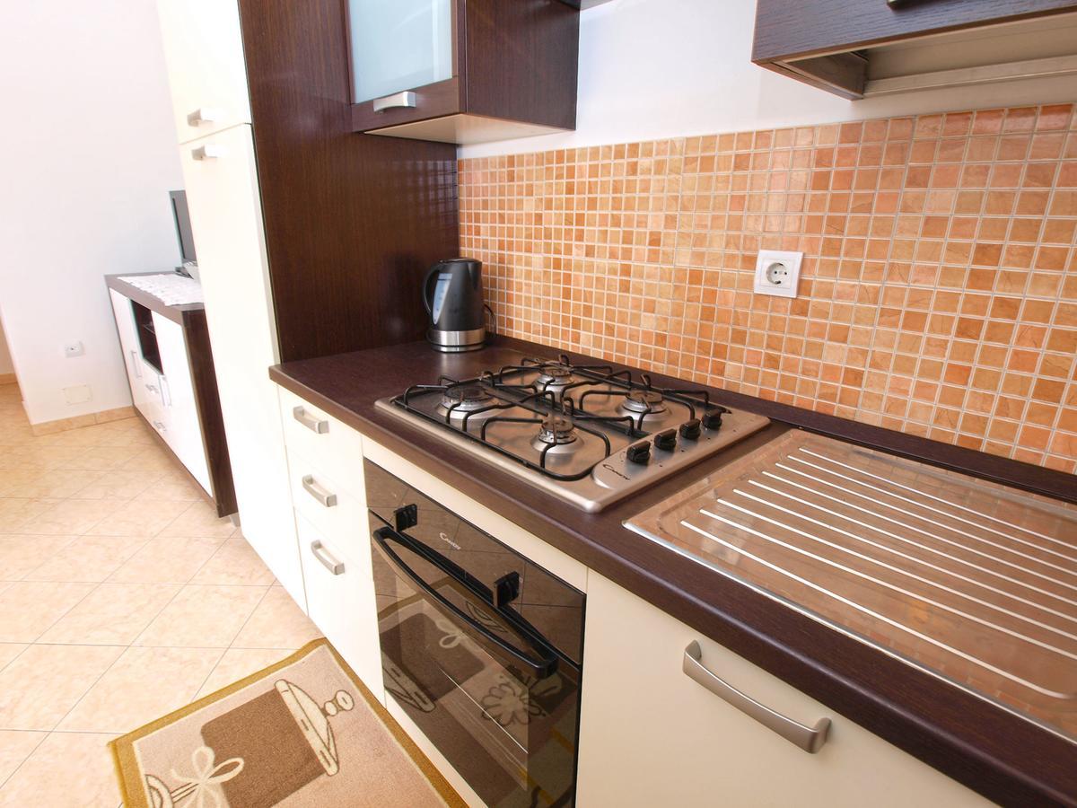 Apartments Ivan 1031 Fažana Extérieur photo
