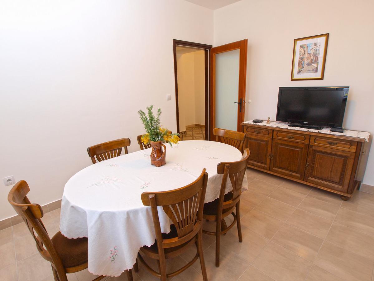 Apartments Ivan 1031 Fažana Extérieur photo